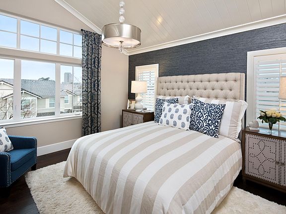 Master bed with walkin closet, view of Downtown Campbell res