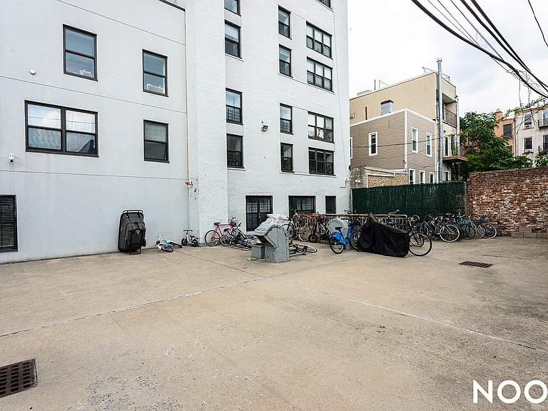 119 Eagle St #1A — Photo 25
