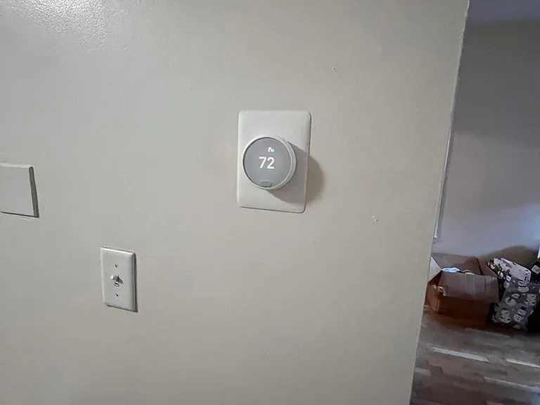 3143 N Southport Ave #1R — Photo 17