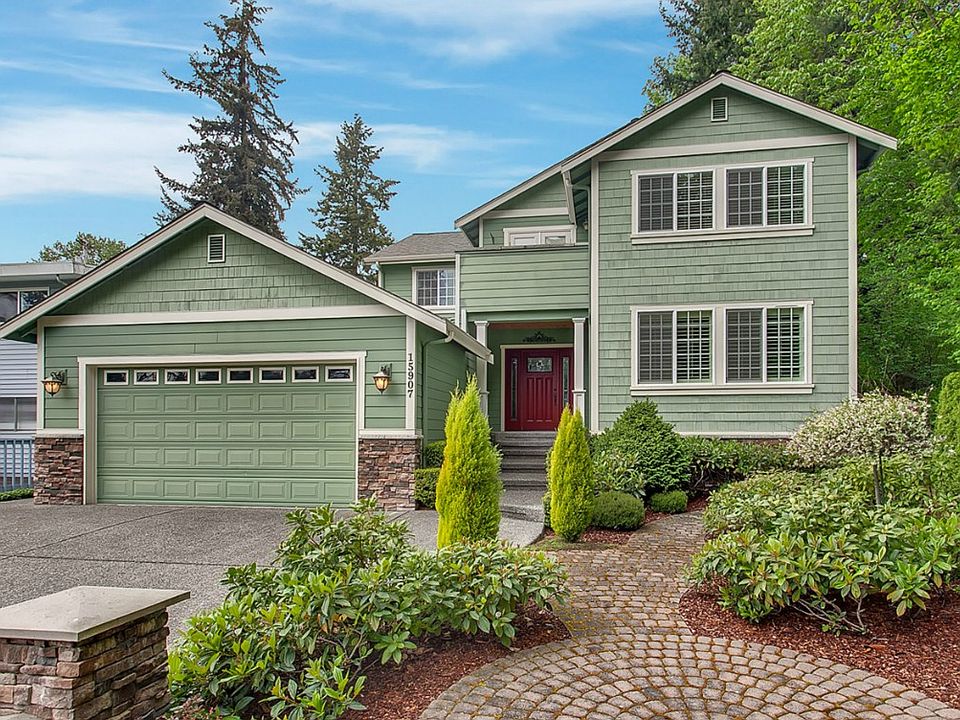 1st image of 15907 Larch Way