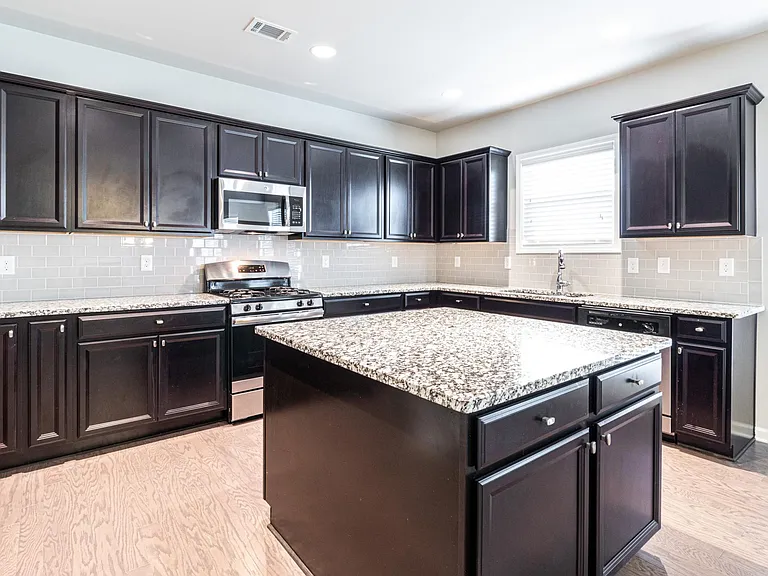 5780 Rialto Way — Photo 10