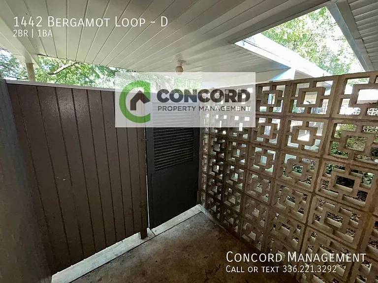 1442 Bergamot Loop #D — Photo 8
