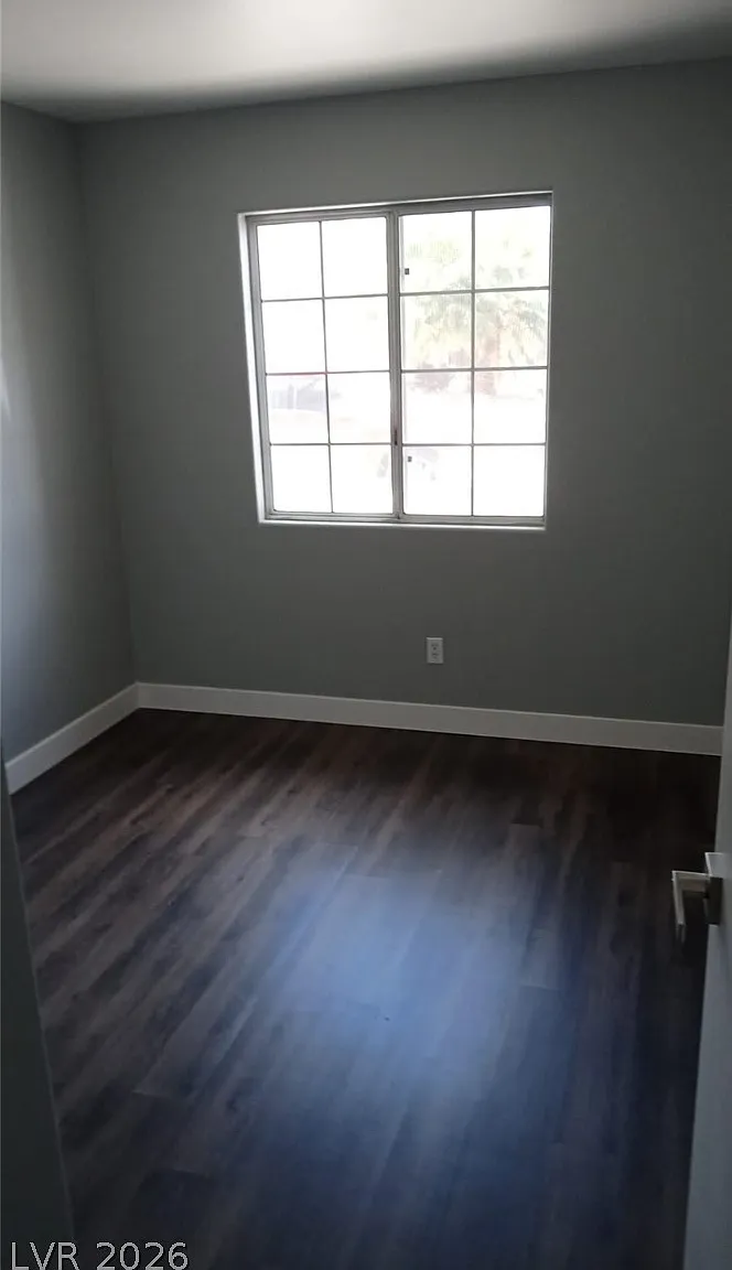 3 bed, 2.0 bath, 1254 sqft, $2,500 — Photo 3