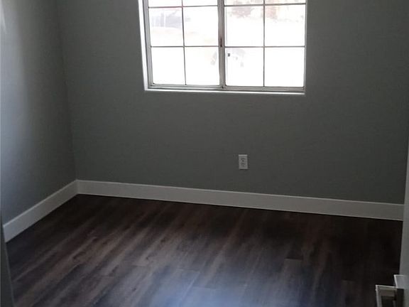 3rd image of 4339 Coyote Crest Ct