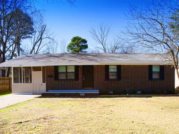 221 Pearl St, Jacksonville, AR 72076