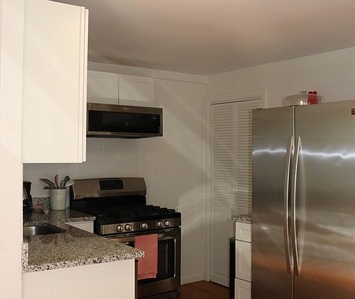 5th image of 84 Durham Rd