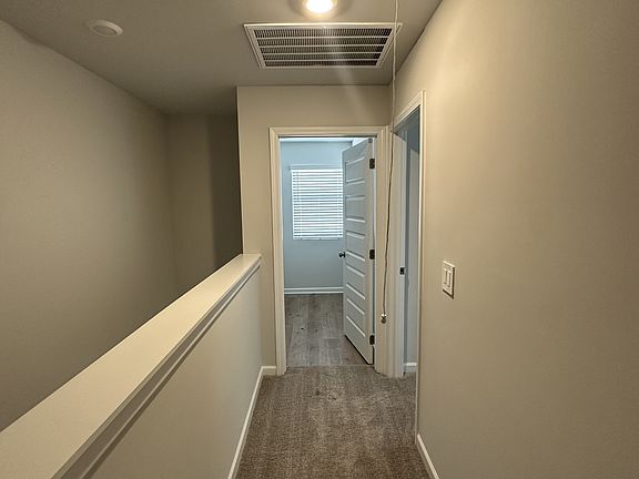 5th image of 4121 Hudson Ct #1