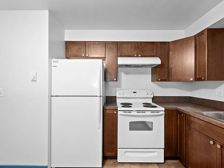 1521 N Bowdish Rd — Photo 14