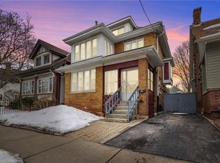 24 Burris St, Hamilton, ON L8M2J2