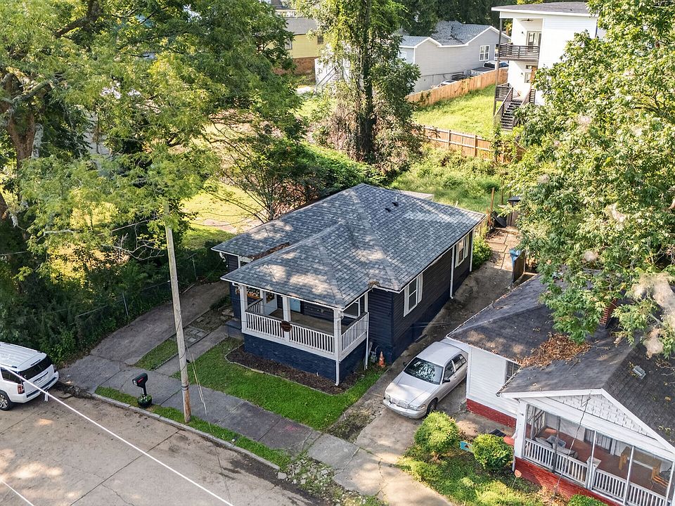 1st image of 988 Ashby Ter NW