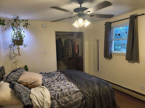 4th image of 184 N Main St #2