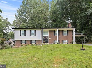 9903 McIntosh Dr, Dunkirk, MD 20754