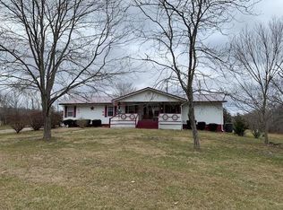 4982 Carter Caves Rd, Olive Hill, KY 41164