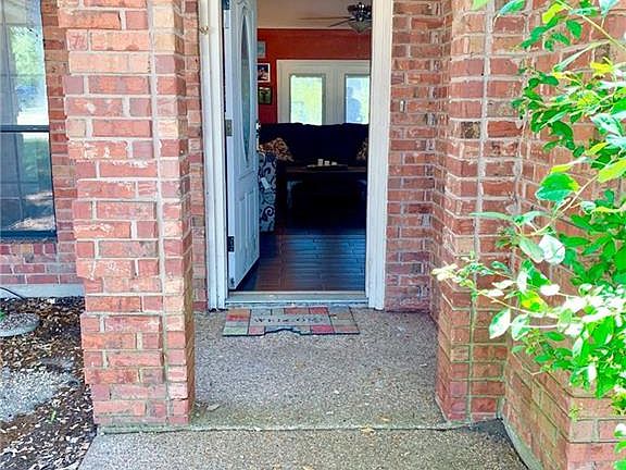2nd image of 302 Thackston