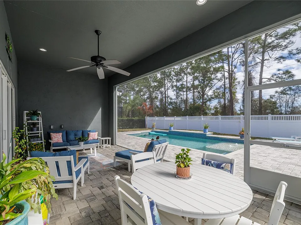 3069 Borassus Dr