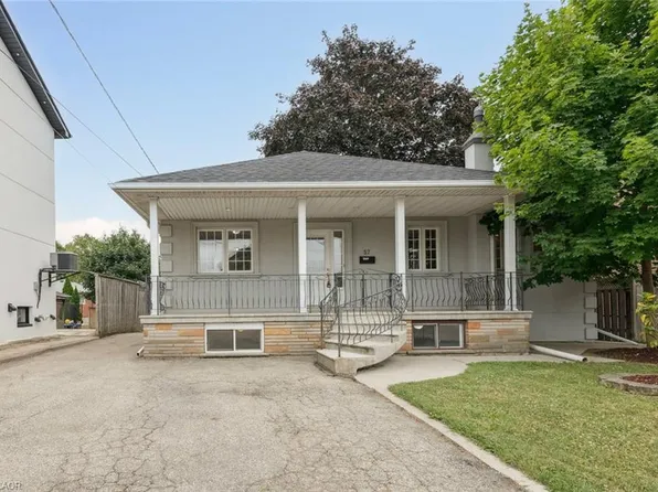 37 Brome Rd, Toronto, ON M6L 1T5