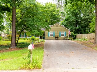 1452 Chaseway Cir, Powder Springs, GA 30127