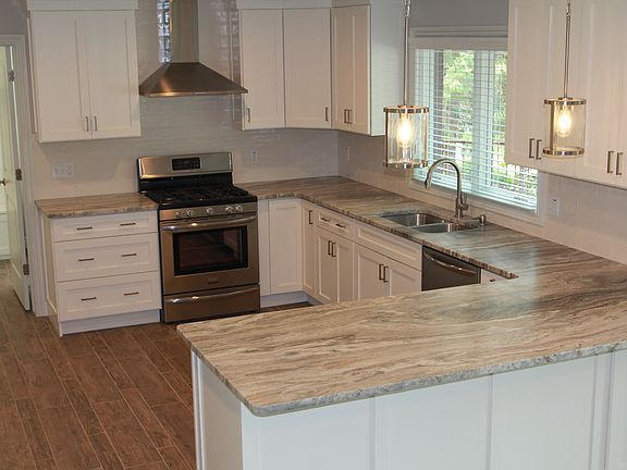 5th image of 54335 Michele Ln