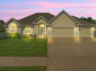 2839 SW Santa Fe Dr, Topeka, KS 66614