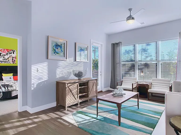 The Vue at Creve Coeur Apartments — Photo 99