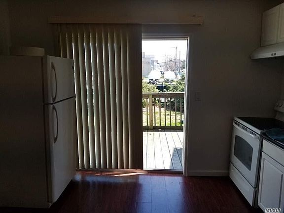 2nd image of 387 Guy Lombardo Ave