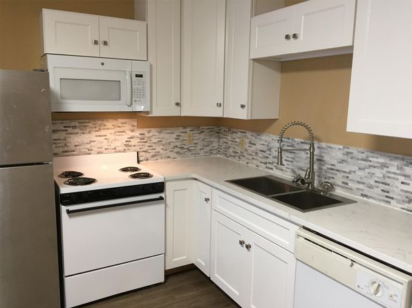 4841 Highway 35 N #203