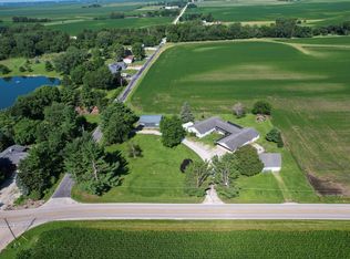 122 County Road 2150 N, Mahomet, IL 61853
