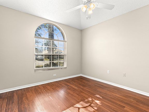 5-web-or-mls-Firelight Images 3_02042025