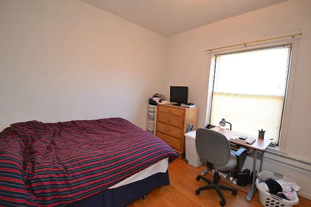923 Waveland #D3 — Photo 14
