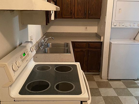 4th image of 1179 Xenia St #B