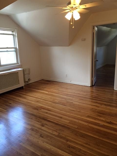 2nd image of 548 N Barry Ave APT 4