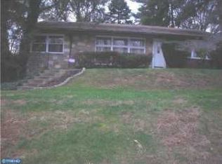 30 Parkview Rd, Cheltenham, PA 19012