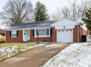 5594 Hickory Ridge Ln, Cincinnati, OH 45239