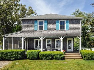 86 Manomet Ave, Plymouth, MA 02360