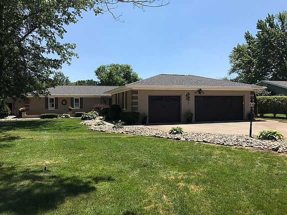 3 car garage