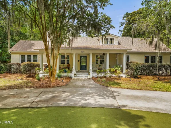 864 Ribaut Rd, Beaufort, SC 29902