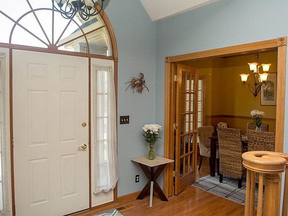 2nd image of 3921 Thad Ct