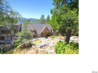 923 Lakes Edge Way, Lake Arrowhead, CA 92352