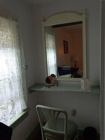 Small Bedroom
