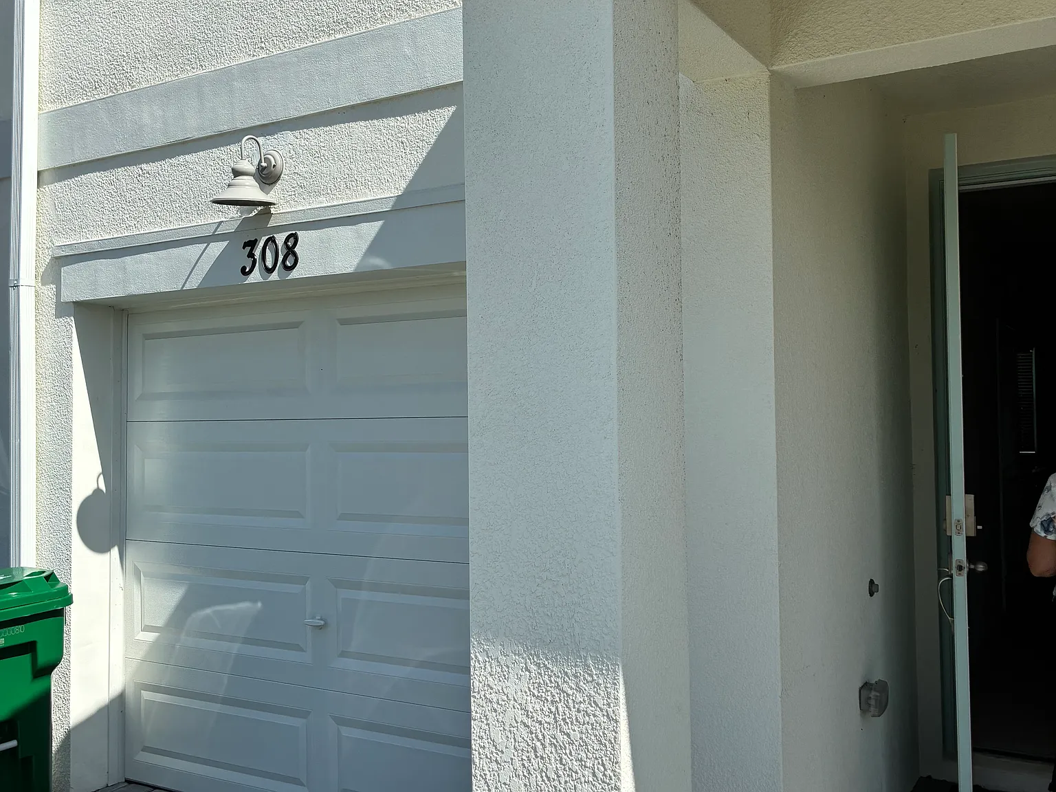 3 bed, 2.5 bath, 1485 sqft, $2,275 — Photo 3