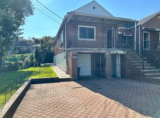 2563 Kingsland Ave #1, Bronx, NY 10469