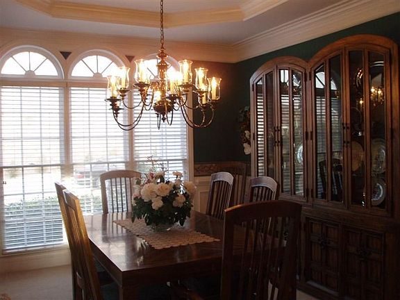 Formal dining room