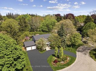 219 Valleyview Ct, Oakville, ON L6L 5H9