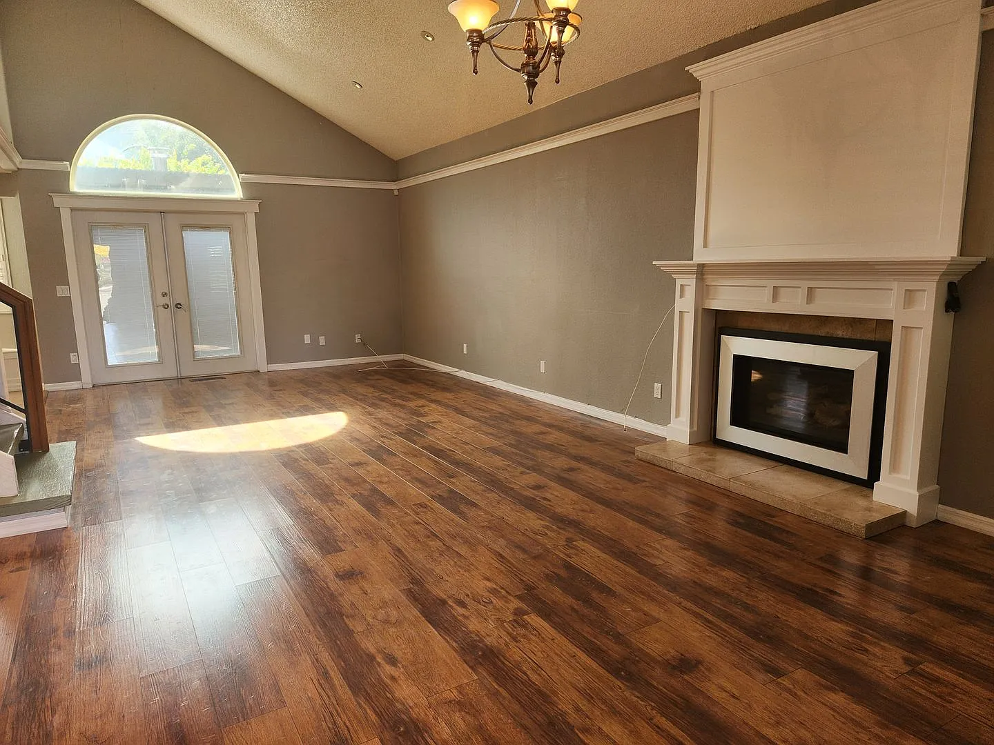 3 bedroom, 2.5 bathroom Single Family home in Rohnert Park — Photo 2
