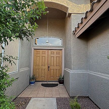 4th image of 4119 W Potter Dr