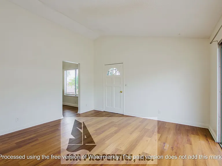 8461 Lomond Dr — Photo 6