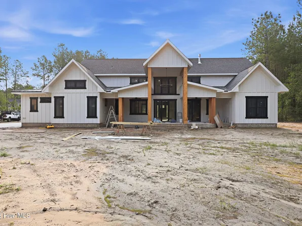 1942 Tull Road, Greenville, NC 27858