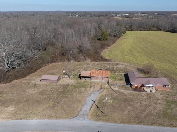 125 McGeehee Rd, Elora, TN 37328