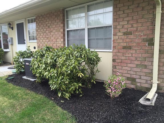 4th image of 99A Buckingham Dr