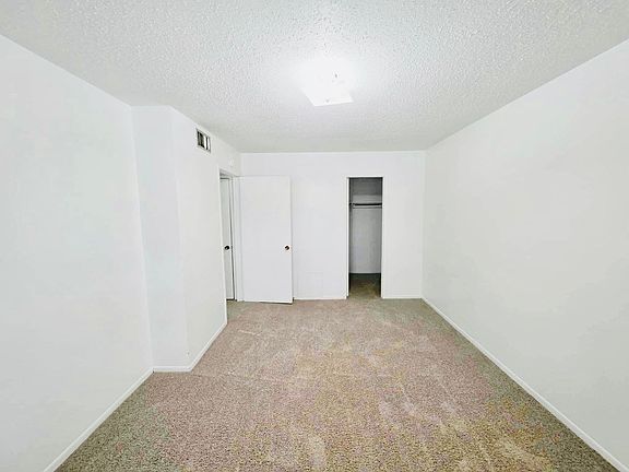 5th image of 405 N Gertrude St #203